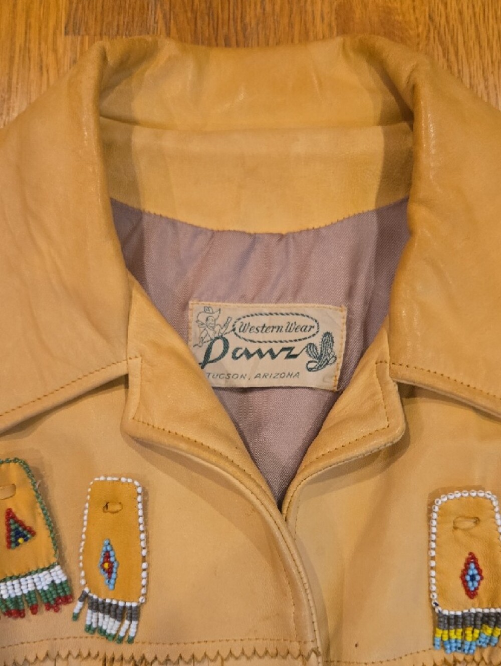 Vintage Danzy Tan Suede Western Jacket with Multicolor Beadwork - Picture 2 of 10